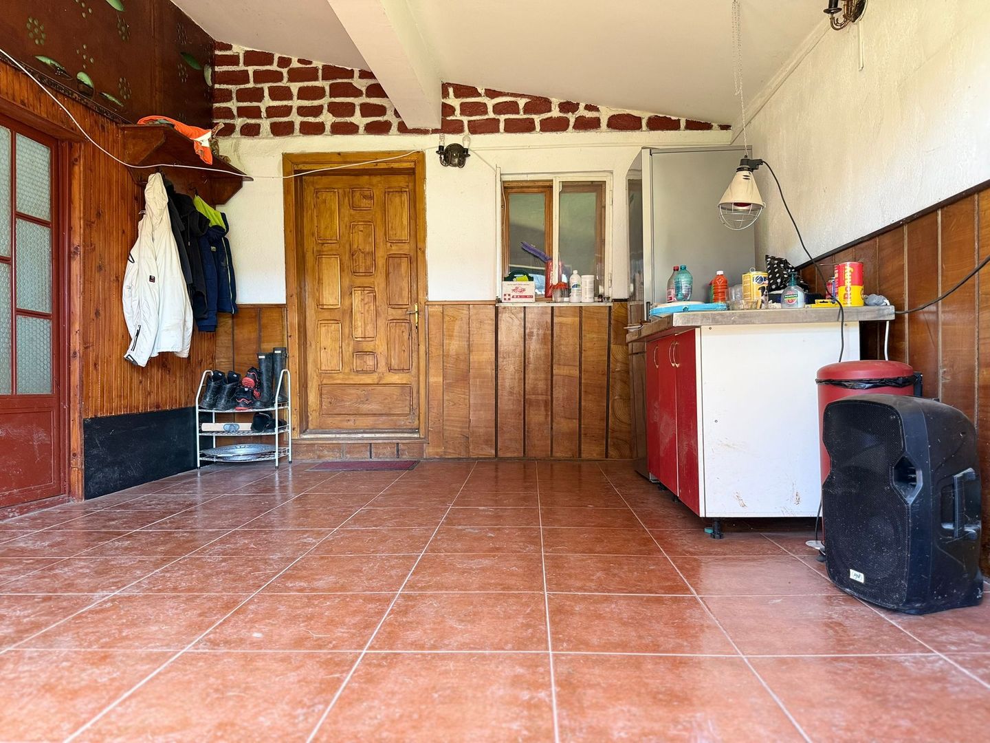 Vanzare casa cu 4 camere+anexe într-o zonă de poveste – Bezdead - Poză 13