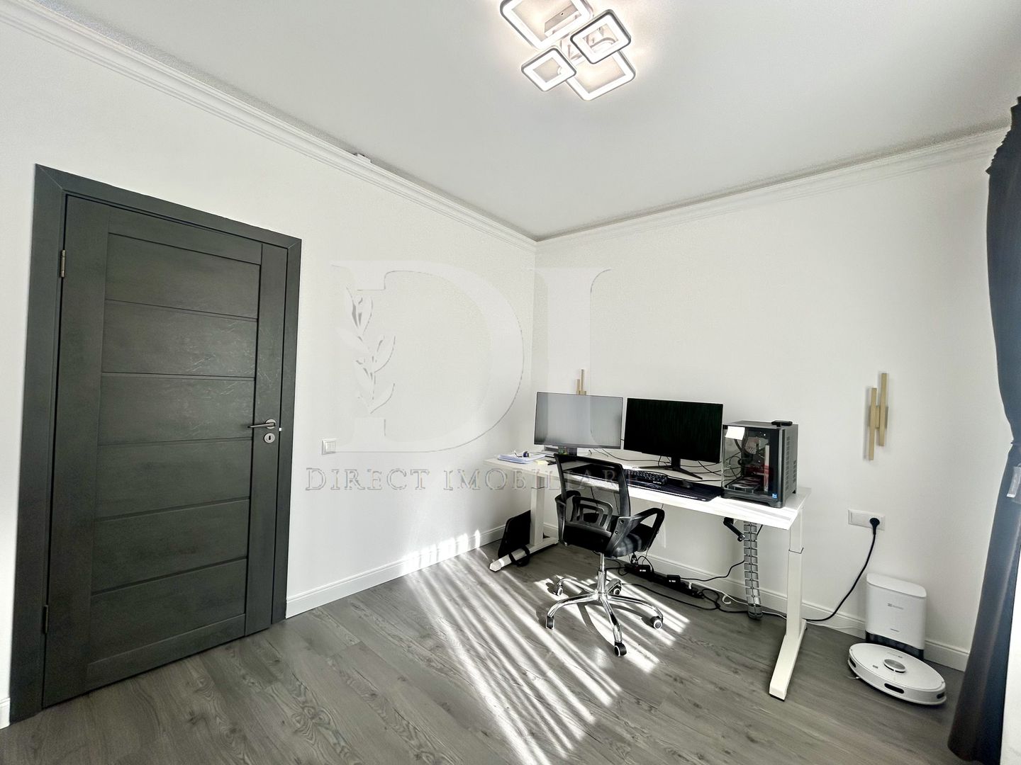 Apartament de  vanzare  Zona Eroilor/ Floresti - Poză 11