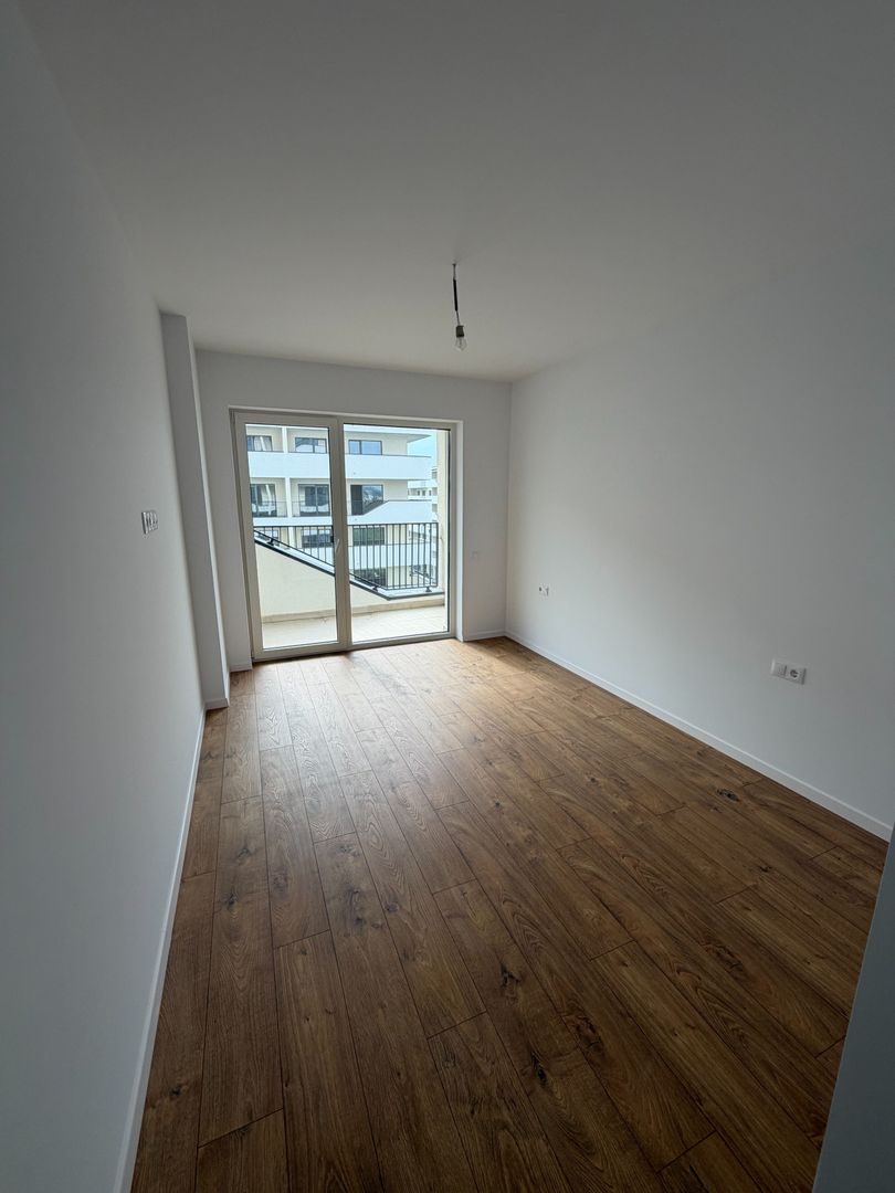Apartament două camere, finisat nou, zona Eroilor - Poză 4