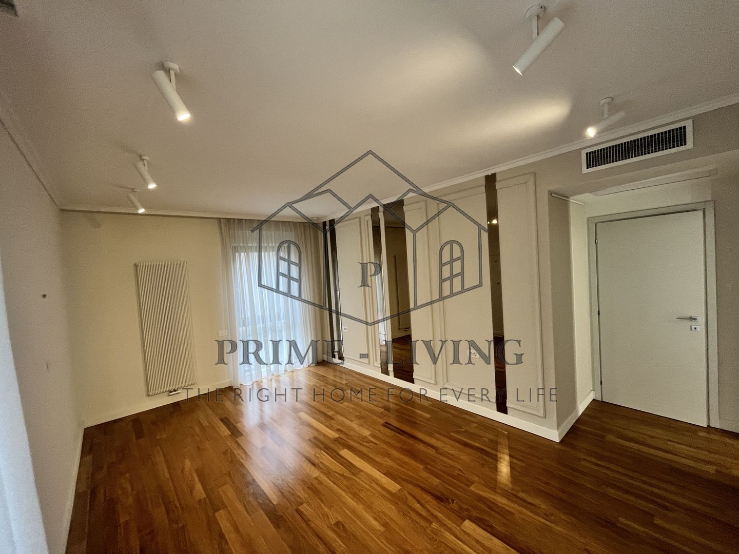 APARTAMENT  CU 4CAMERE LA INCHIRIERE IN COMPLEX DIN DOROBANTI CAPITALE - Poză 3