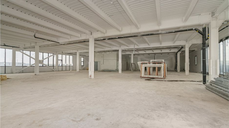 Stefanesti Center A3 Centura Spatiu 900mp cladire comerciala/birouri - Poză 6