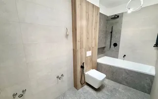 Apartament cu 4 camere pe 2 nivele in Giroc - Poză 17