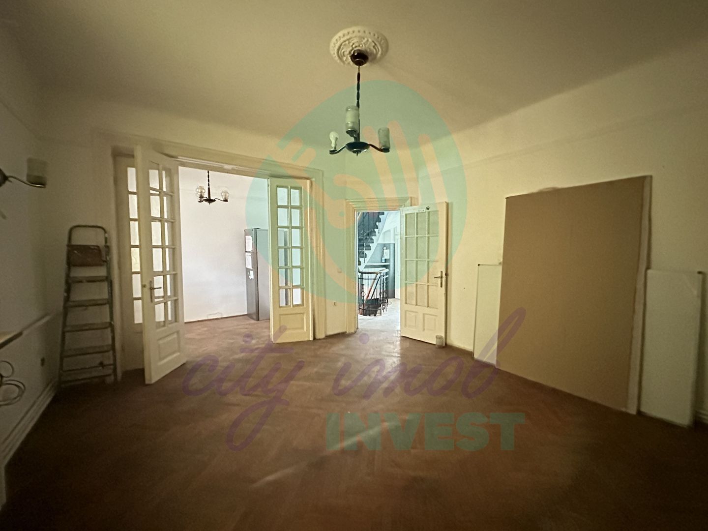 Casa interbelica intr-o zona boema - Poză 4