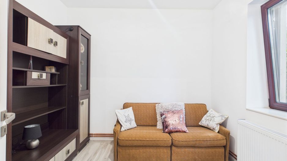 Casă Individuală cu spațiu comercial - Variaș - Poză 18