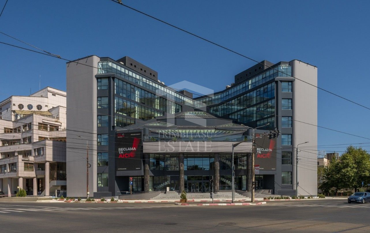 PLOIESTI -ultracentral | Spatii comerciale de inchiriat de la 21mp - Poză 1