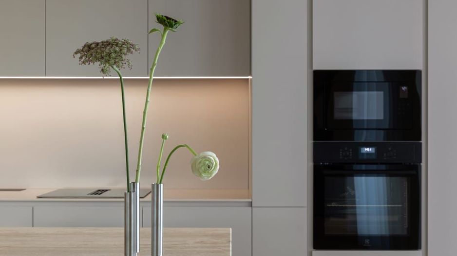 Vilă modernă cu piscină, finisaje premium și dotări de top - Poză 17