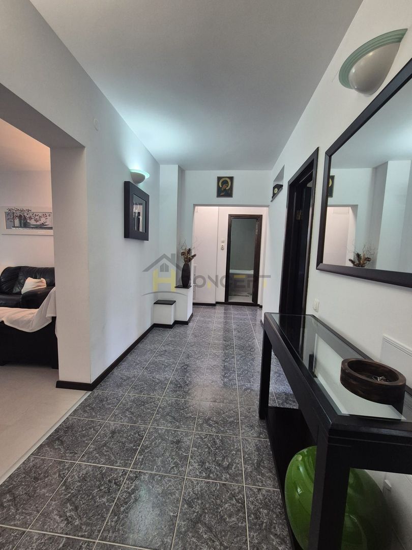Inchiriere Apartament 3 camere disponibil imediat Bld Decebal - Poză 3