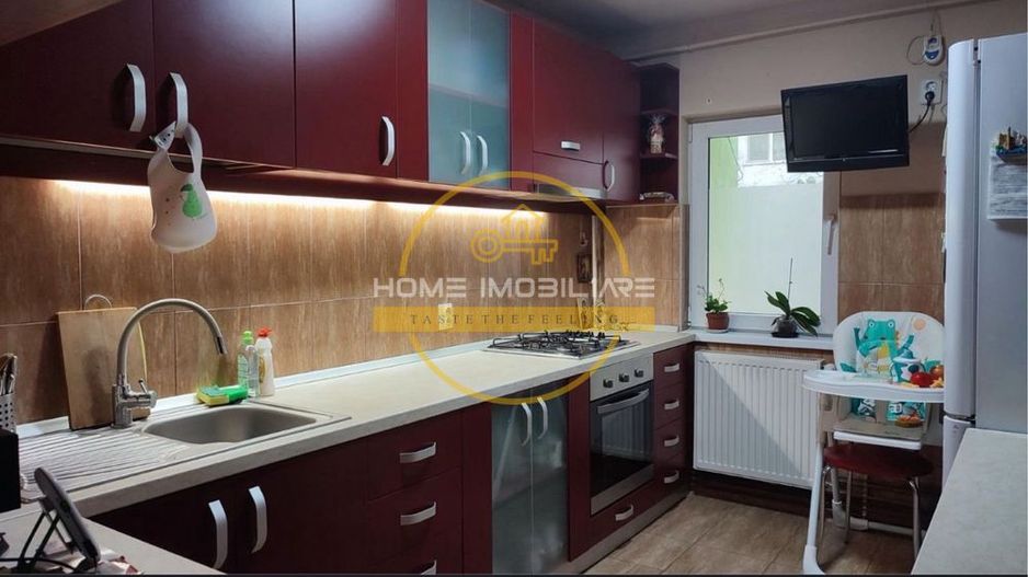 Dacia, apartament 3 camere/zona buna - Poză 5