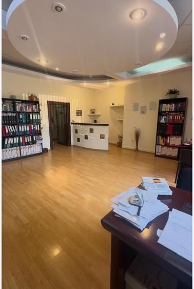 BRASADAS vinde cladire de birouri 24 firme 102.000 euro/an. - Poză 6