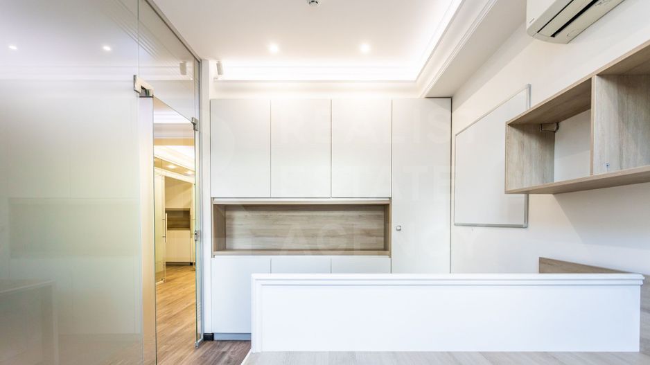 Chirie, oficiu, 116 mp, str. București, Centru - Poză 7