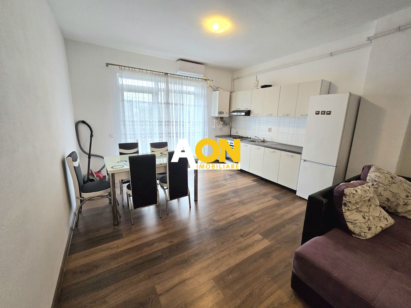 Apartament cu 2 camere, bloc nou, 61 mp utili, bloc nou - Poză 1
