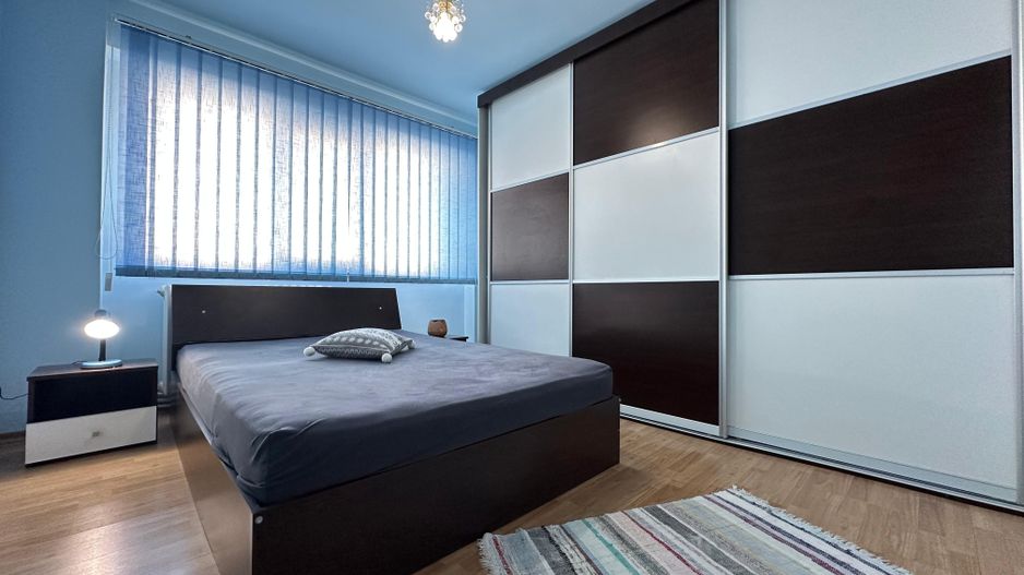 Apartament 3 camere, etaj intermediar - Poză 3
