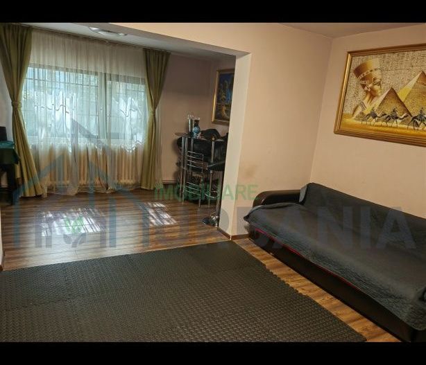 Apartament 3 camere, 80 mp, cu curte privată - Zona Podul de Piatră, Iași - Poză 2