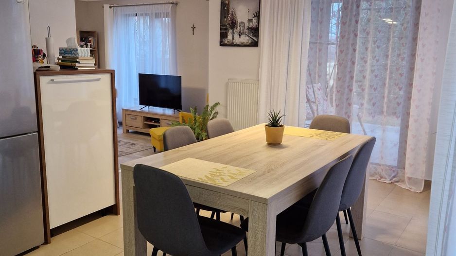 Casă de închiriat în Dumbravita – 3 dormitoare si garaj - Poză 5