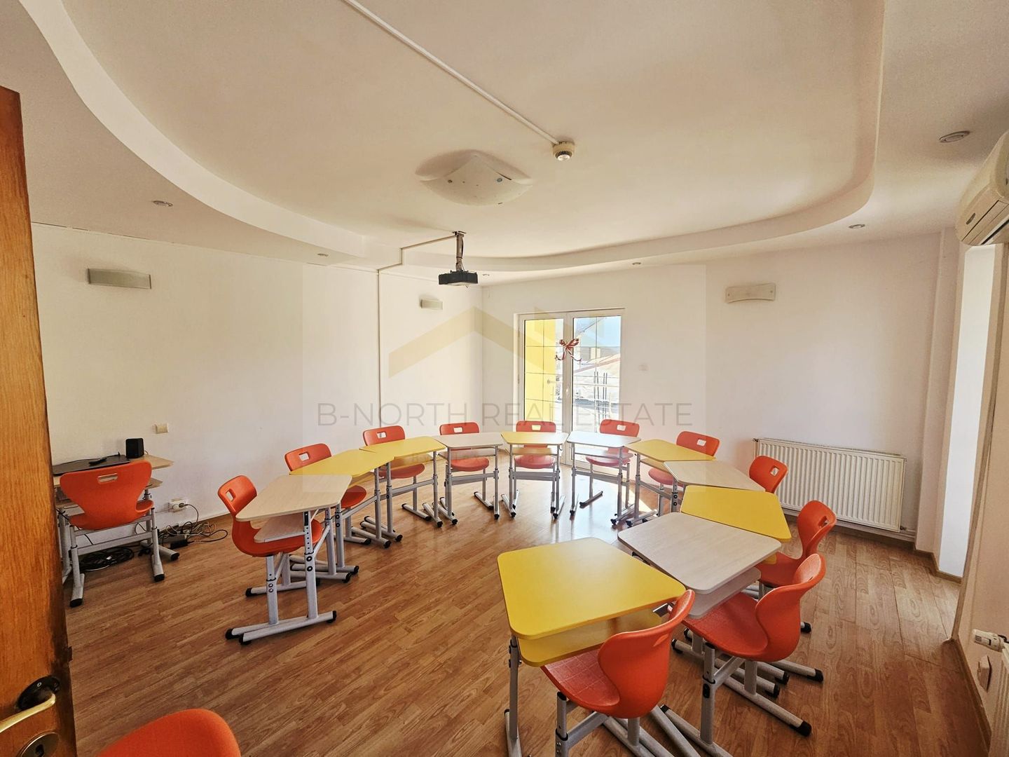 Vilă de închiriat Tineretului – Clădire pentru birouri, activități educaționale - Poză 8