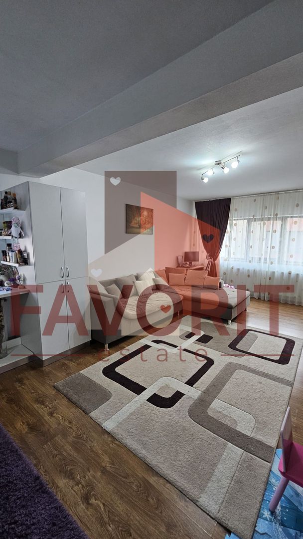 Spatios. Mobilat si utilat. Model cu 2 bai. - Poză 5