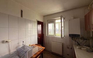 VANZARE APARTAMENT  2 CAMERE ZONA MOSILOR - Poză 8