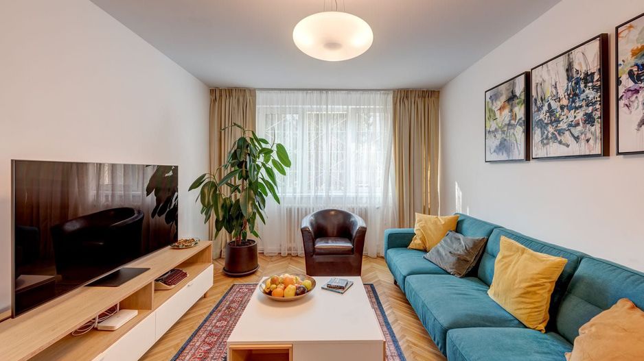 Inchiriere apartament | 3 camere | 1 Decembrie-Ozana - Poză 1