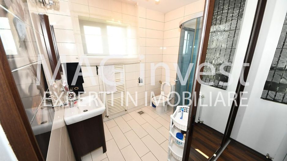 Vila deosebită - vânzare în exclusivitate - Galati, zona Brico -Penny - Poză 14