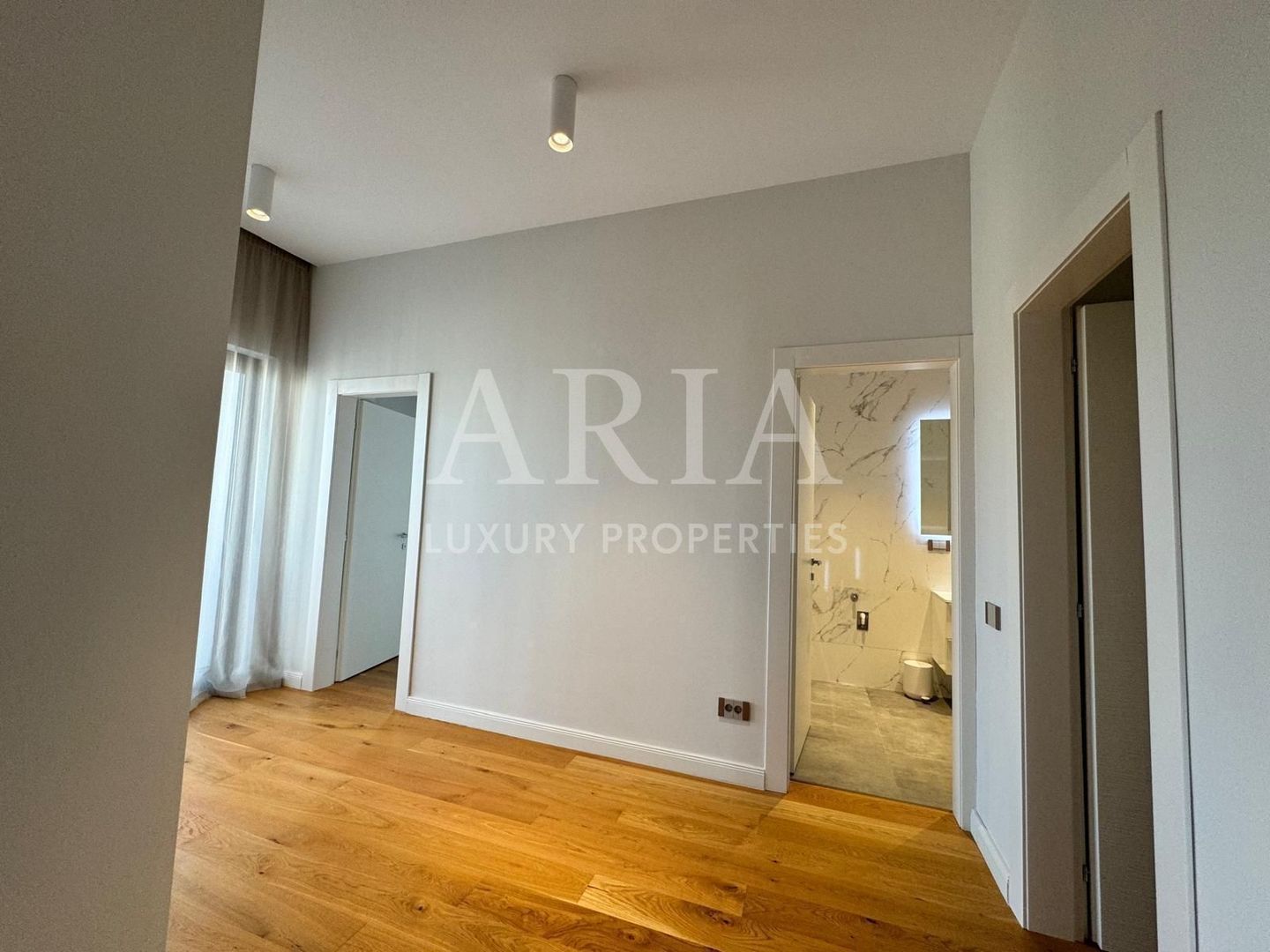 STUNNING DESIGN DUPLEX HERASTRAU - Poză 31