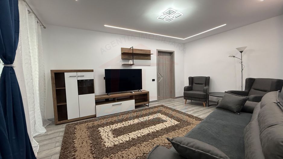 🔑  APARTAMENT 3 CAMERE, MICRO 13, 500 EURO/LUNA - Poză 2