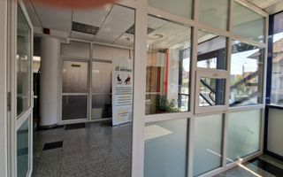 Inchiriere spatiu centru Pitesti, strada Crinului - Poză 2