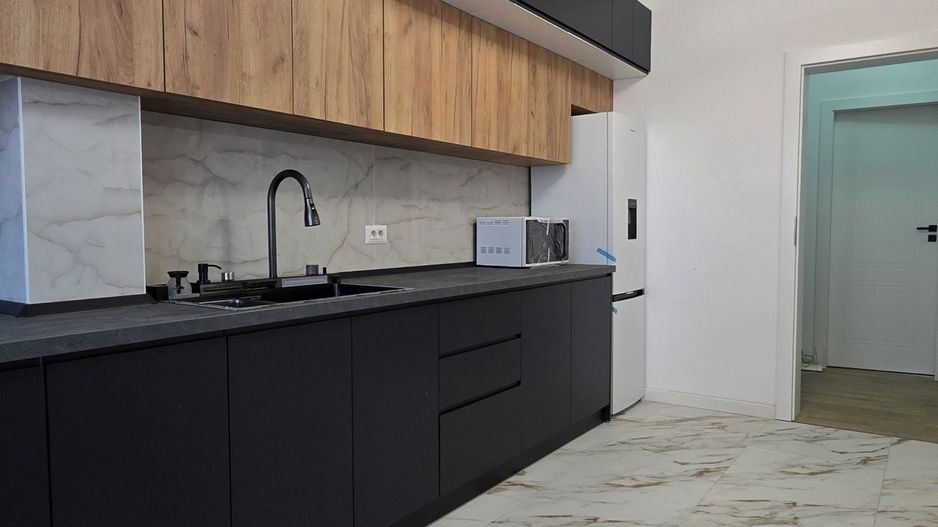 APARTAMENT cu 3 camere, mobilat și utilat, BLOC NOU, VASLUI - zona CARTIER; - Poză 5