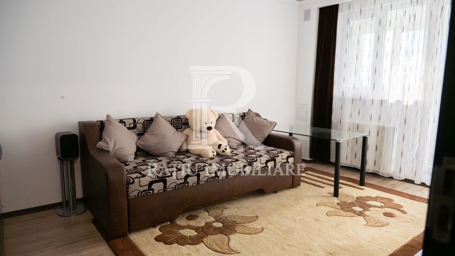 Apartament cu 3 camere | B-Dul Stefan Cel Mare | Oradea - Poză 9