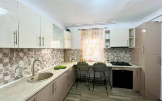 Apartament spatios cu 3 camere I Complexul Studentesc - Poză 5