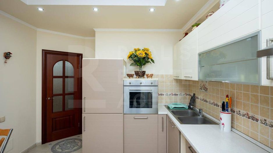 Vânzare, apartament, 2 camere, str. Alba Iulia, sectorul Buiucani - Poză 9