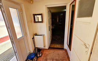 Casa cu 2 corpuri de cladire, 744 mp teren, toate utilitatile, Micesti - Poză 10