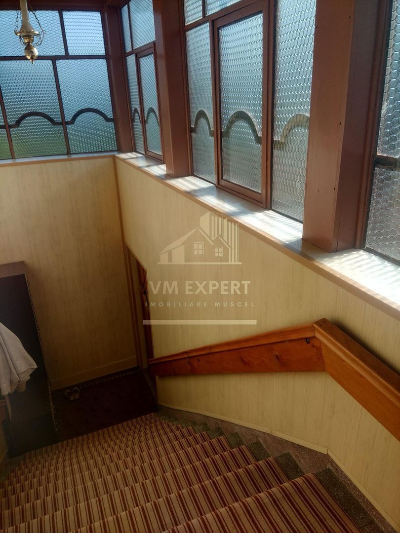 CASA 5 CAMERE, TEREN 600 MP, CAMPULUNG - Poză 11