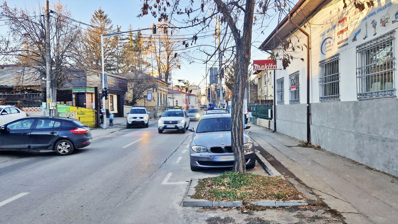 AZURA Imobiliare - Spatiu Comercial Bulevard Ultracentral Pitesti - Poză 2