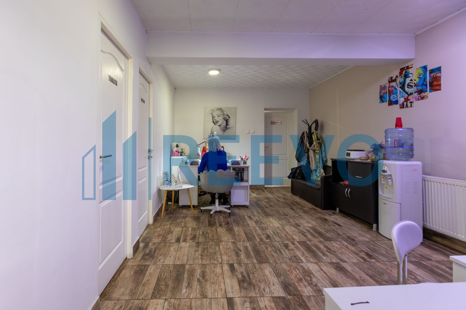 Clădire și teren de investiție, central Roman - Poză 5