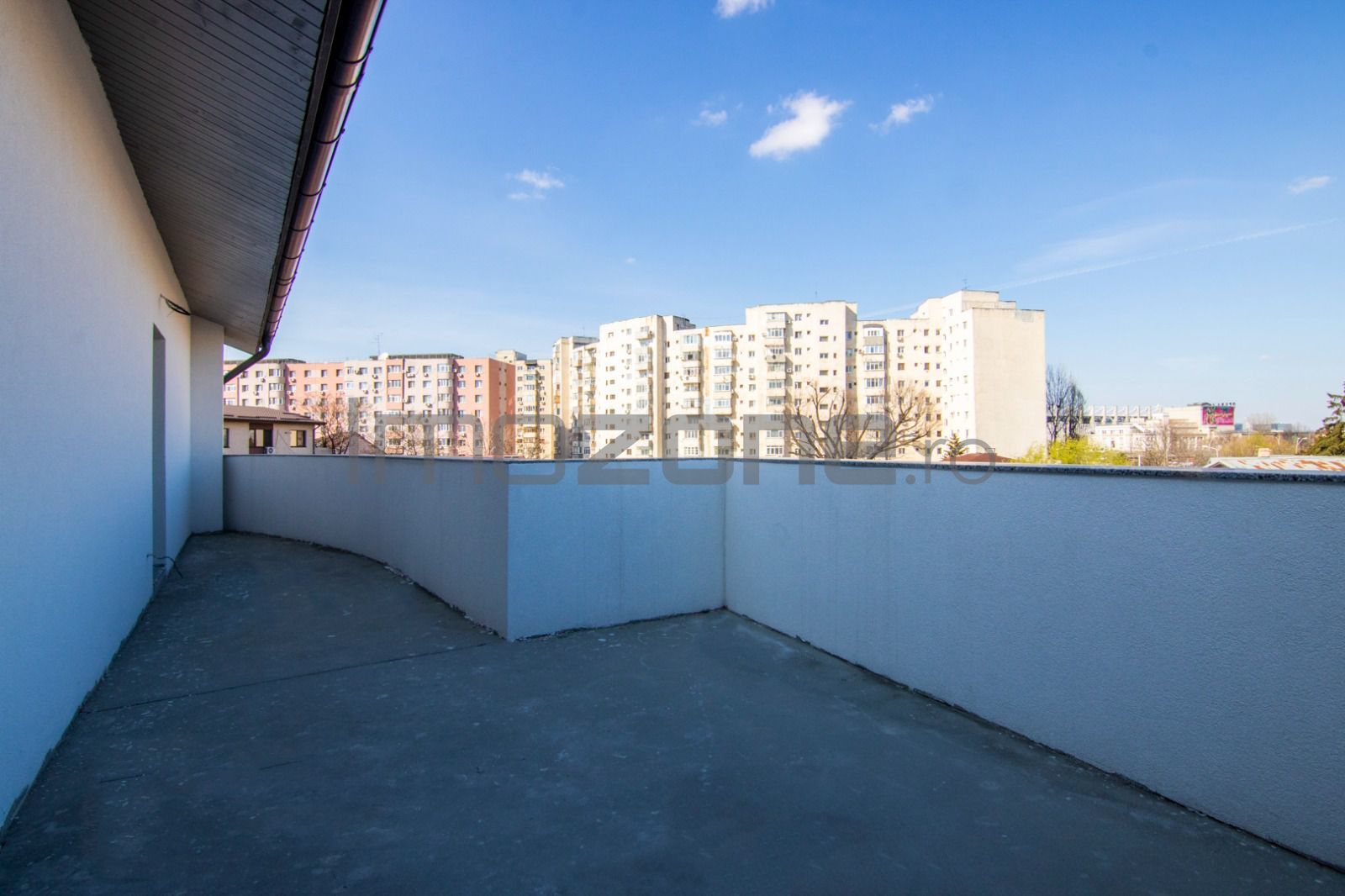 4 Camere/ Crangasi/ 210mp/ Terasa Panoramica/ Finisat Complet/ Parcare Inclusa - Poză 14