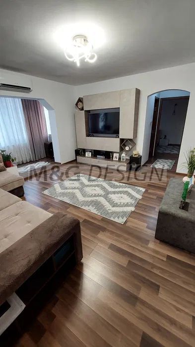 Apartament 3 camere zona Modern - Poză 2