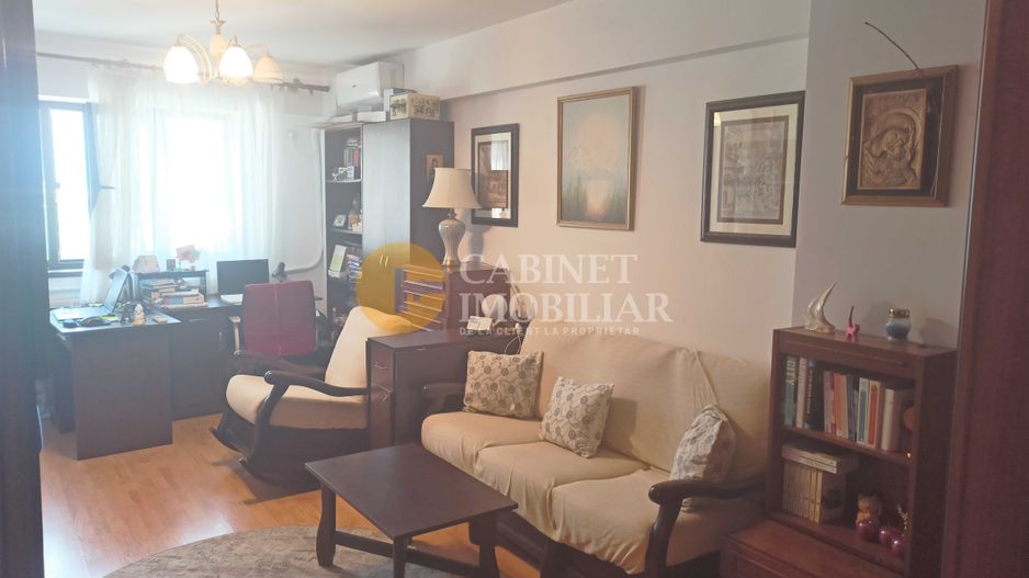 Apartament Cu 2 Camere Decomandat 45 mp Etaj 5 - Poză 1