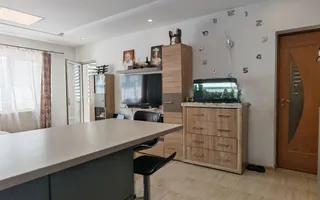 Apartament 3 camere de vanzare situat în Șelimbăr, pe Pictor Brana. - Poză 12