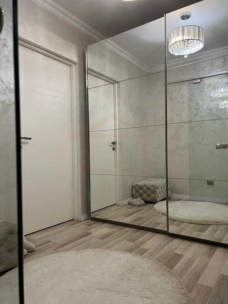Inchiriere apartament cu 2 camere, Ultracentral, 55 mp, 610 EURO/Luna - Poză 6