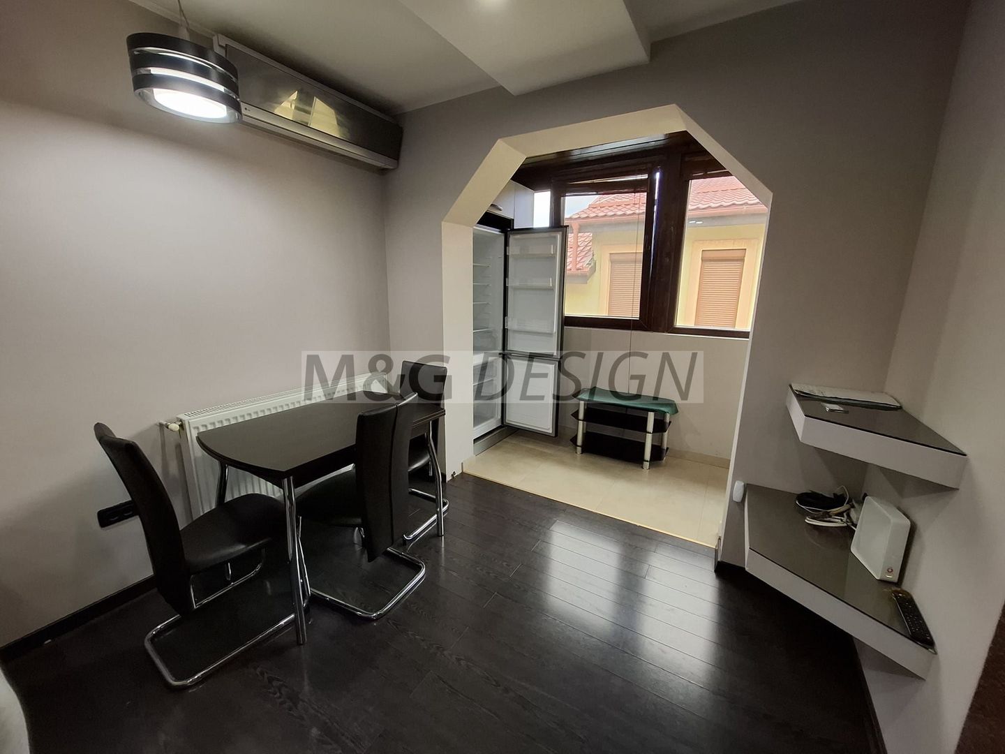 Apartament pe 2 nivele intrare Dumbravita - Poză 3