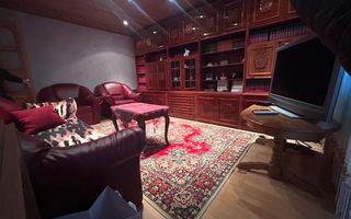 Apartament 3 camere zona de jos - Poză 1