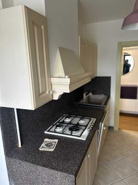 4 camere spațios Bd. Unirii, lângă Casa Poporului, complet utilat - Poză 4