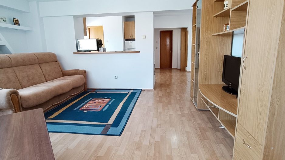 Apartament mobilat in Racadau-pietonala - Poză 1