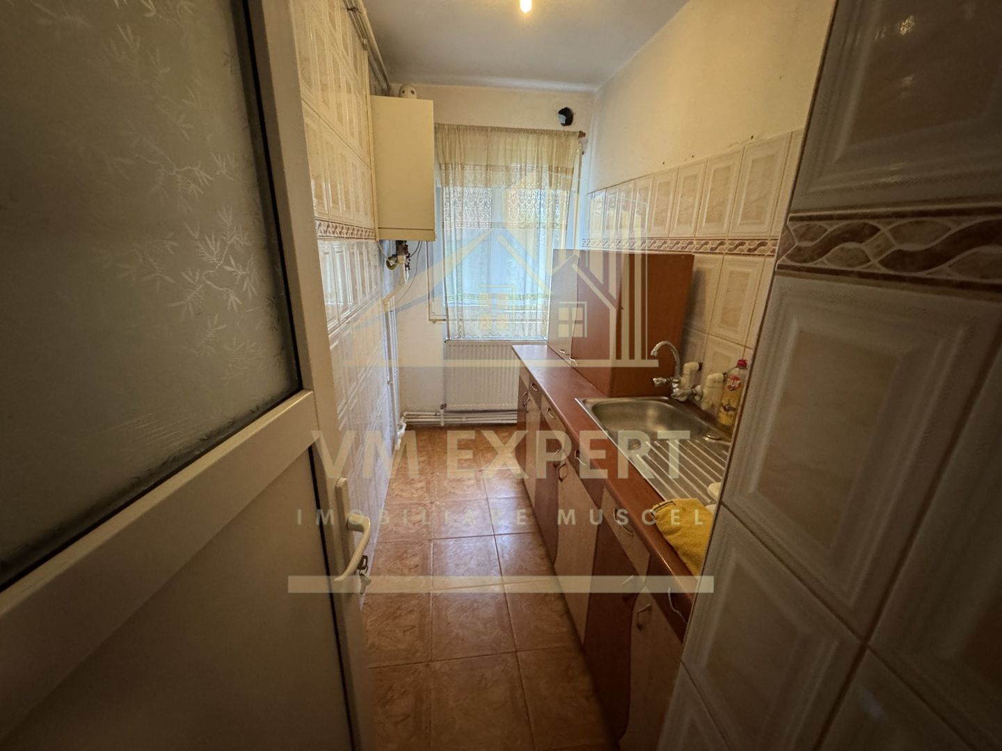 APARTAMENT 2 CAMERE PARTER VIṢOI CAMPULUNG - Poză 17