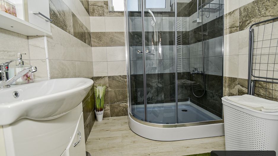 Astoria Mamaia Nord, 2 camere, vedere la mare, preț redus 104.900€ - Poză 14