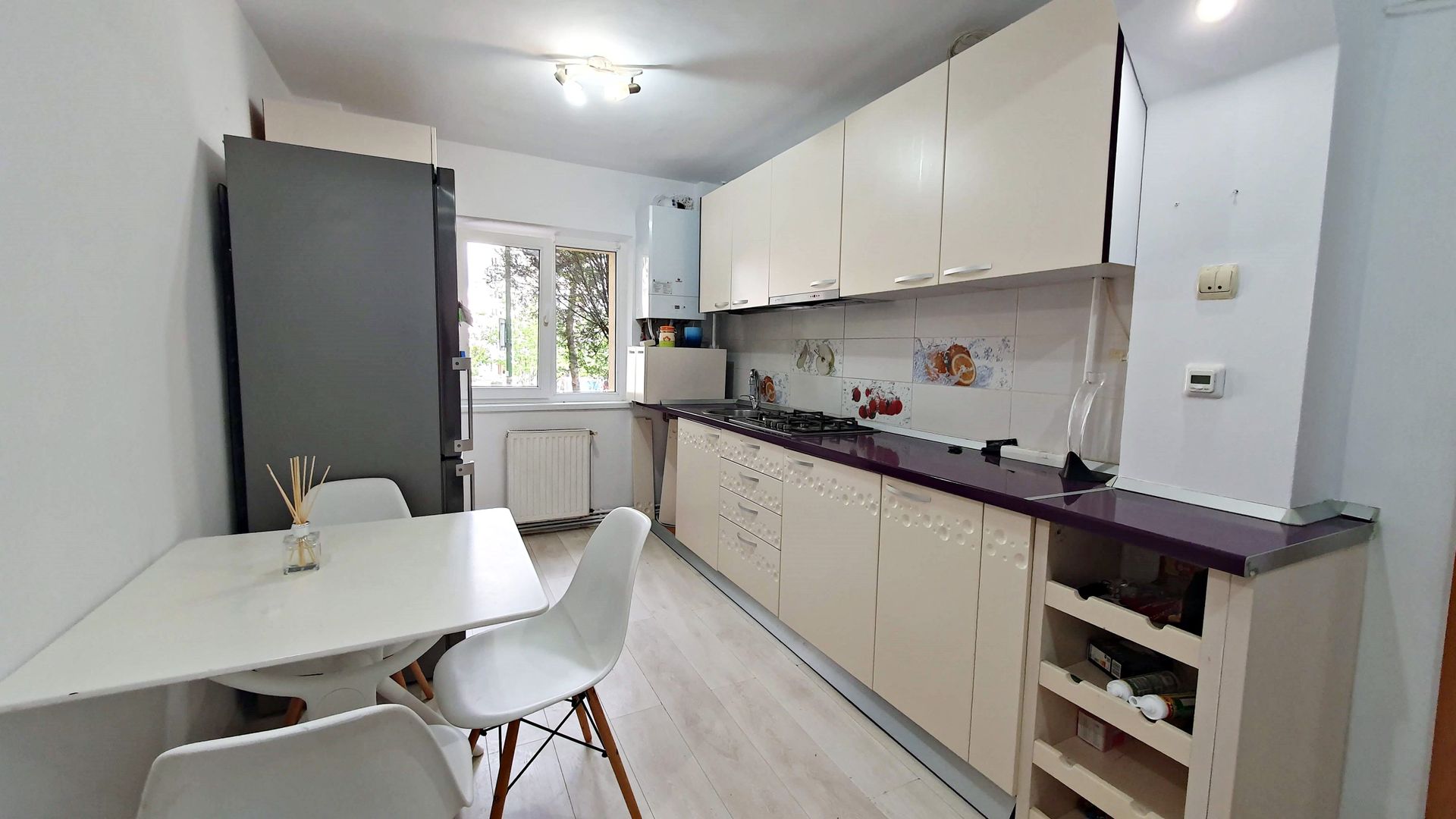 Apartament 3 camere decomandat, Racadău – zonă verde, aproape de Tâmpa - Poză 2