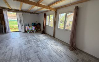 Casă renovată Slobozia -Câmpina + teren intravilan 526 mp - Poză 4