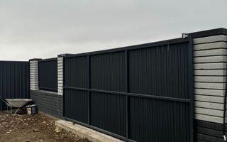 De vânzare - Casă cu 4 camere în cartier Izvor - Poză 5