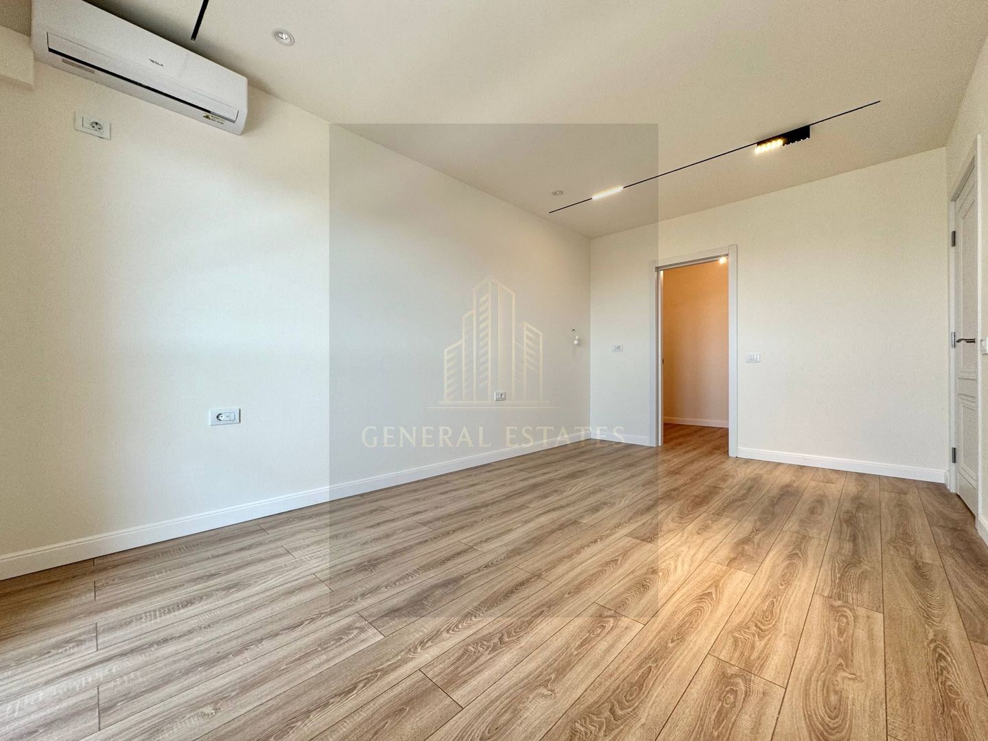 Vânzare Penthouse cu Terasă generoasă în Complexul Atrium Garden - Poză 15