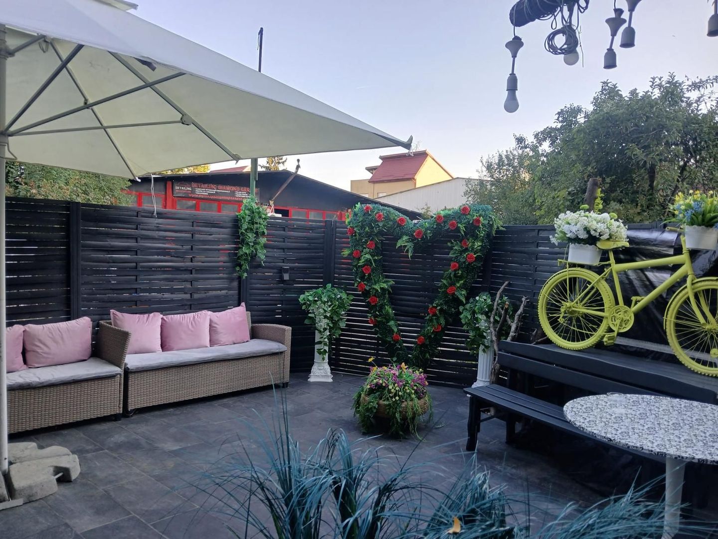 SPATIU COMERCIAL, TERASA 28 MP, BLOC NOU, MOBILAT/UTILAT COMPLET - Poză 1